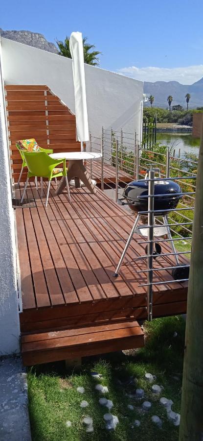 Vlei Cove Guesthouse Cape Town Ngoại thất bức ảnh